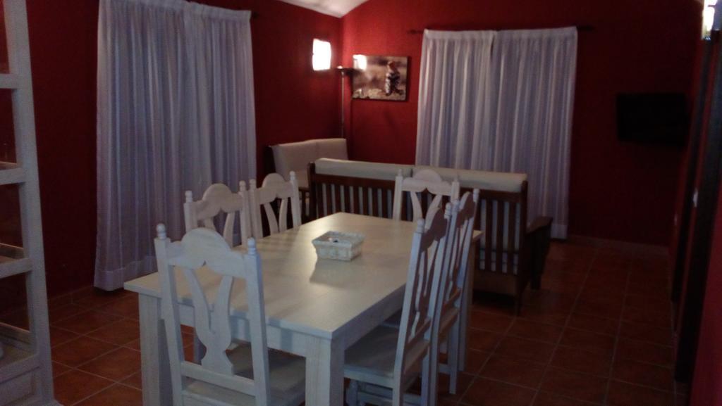 Apartamentos Rurales Casas De Los Maestros Talarrubias Exterior photo
