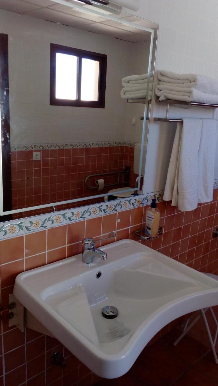 Apartamentos Rurales Casas De Los Maestros Talarrubias Exterior photo